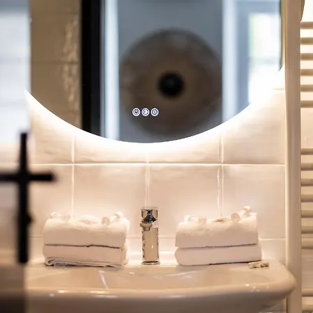 Le Français Hotel La Flotte