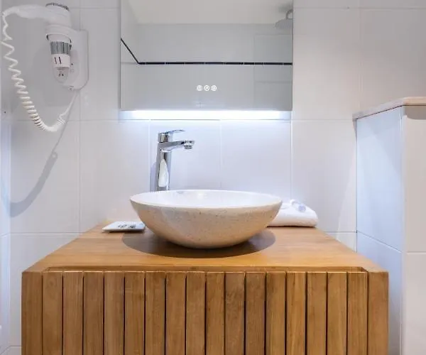 Le Francais La Flotte