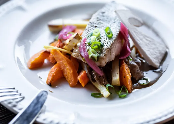 Le Francais Hotel 3*