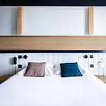 Le Francais Hotell