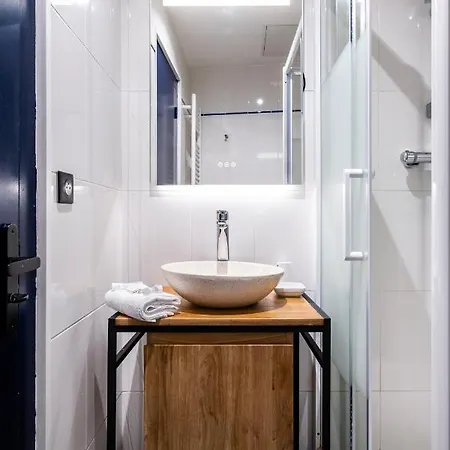 Le Francais 3* La Flotte