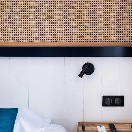 Le Français Hotel