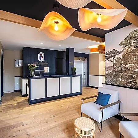Le Francais Hotel