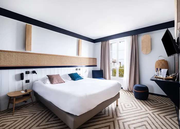 Le Francais Hotel La Flotte